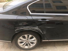 救命！车被刮掉漆先别慌！老司机偷藏的自救神操作快码住！