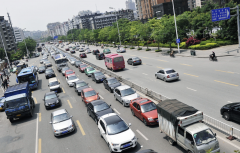 短途通勤（单程 < 5 公里）机油怎么选？全合成不是必选项！